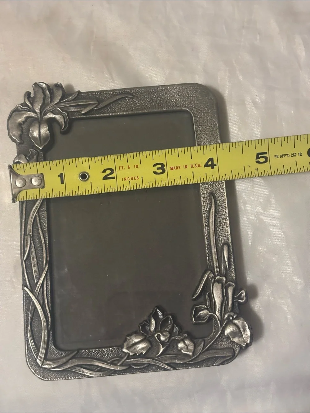 Decorative Iris Floral Metal Picture Frame -